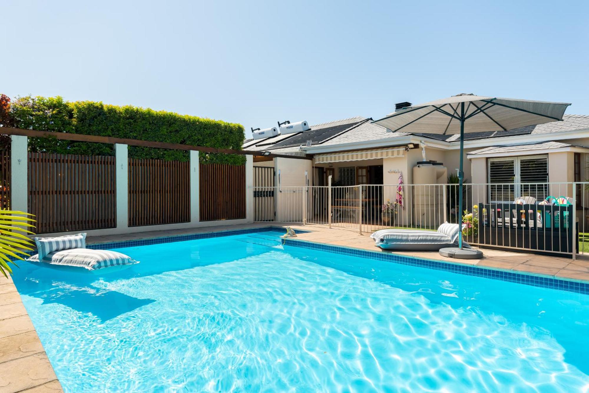 Meerendal Cottage-Affordable Luxury-Private Garden With Pool & Hot Tub Cape Town Exterior foto